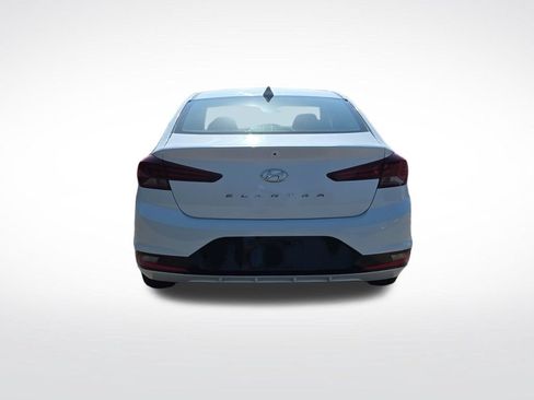 Used 2019 Hyundai Elantra Value Edition w/ Winter Weather Package FWD image 5