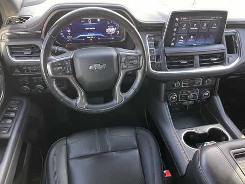 Used 2022 Chevrolet Tahoe RST w/ Luxury Package image 15