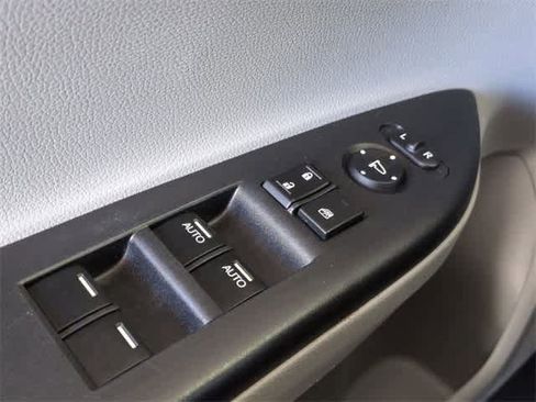 Used 2013 Honda Accord EX-L image 40