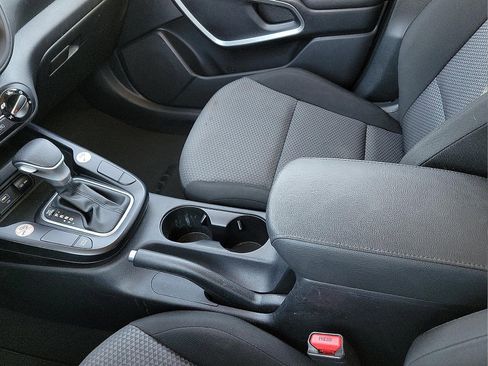 Used 2024 Kia Soul LX w/ Option Group 015 image 20