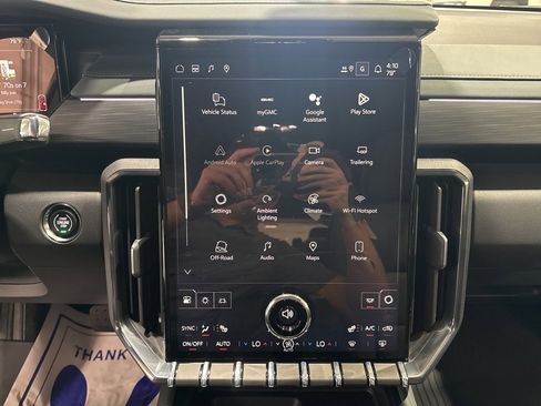 New 2026 GMC Acadia AT4 w/ LPO, Floor Liner Package image 28