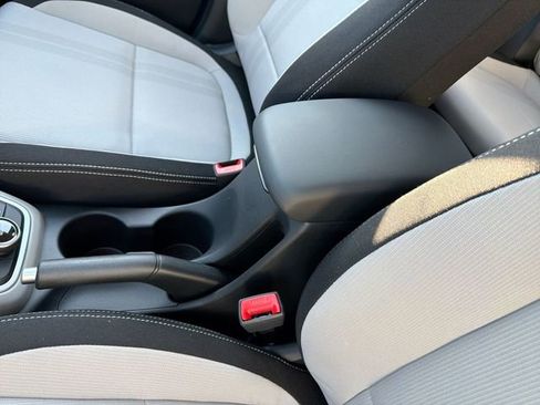 New 2026 Hyundai Venue SEL image 24