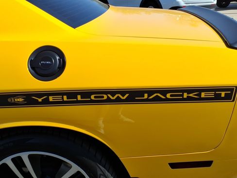 Used 2012 Dodge Challenger SRT8 Yellow Jacket w/ Premium Sound Group RWD image 10