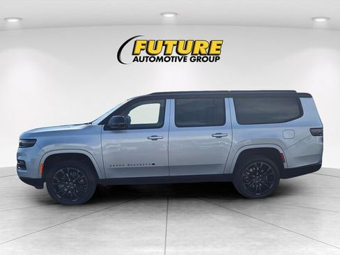 Used 2024 Jeep Grand Wagoneer L Series II w/ Quick Order Packagew 28T AWD/4WD image 7