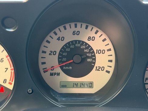 Used 2004 Nissan Xterra XE AWD/4WD image 25