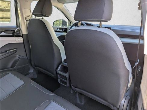New 2025 Volkswagen Taos S image 30