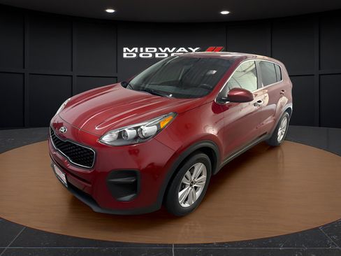 Used 2019 Kia Sportage LX FWD image 2