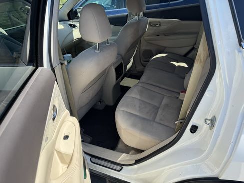 Used 2015 Nissan Murano S w/ Cargo Package AWD/4WD image 6