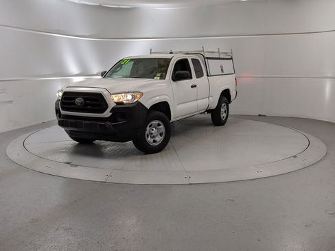 Used 2021 Toyota Tacoma SR image 6