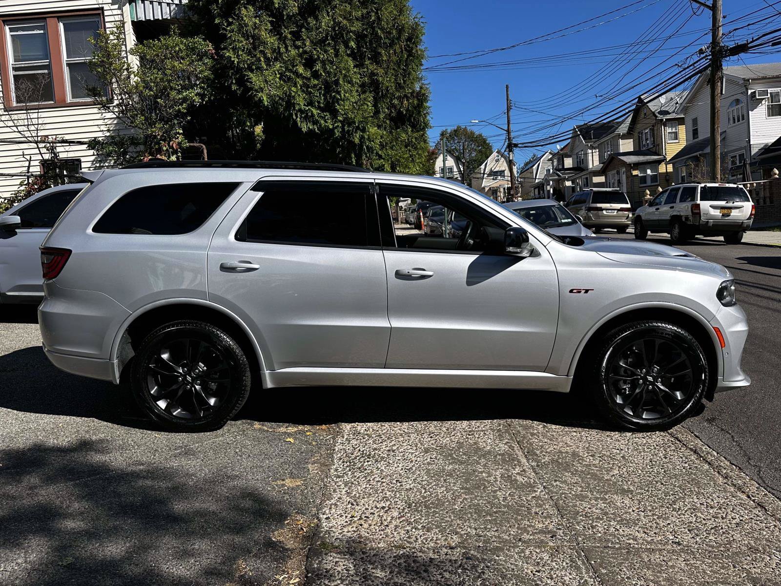 Used 2025 Dodge Durango GT AWD/4WD image 6