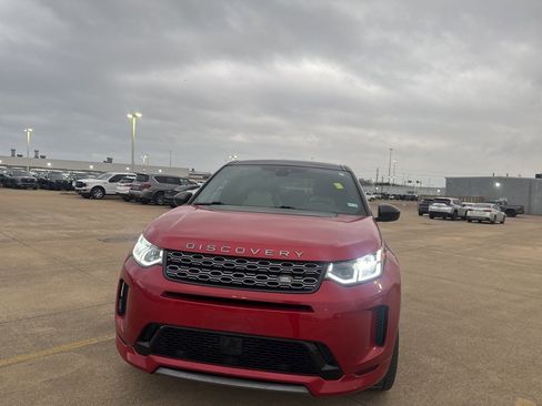 Used 2020 Land Rover Discovery Sport SE R-Dynamic image 4