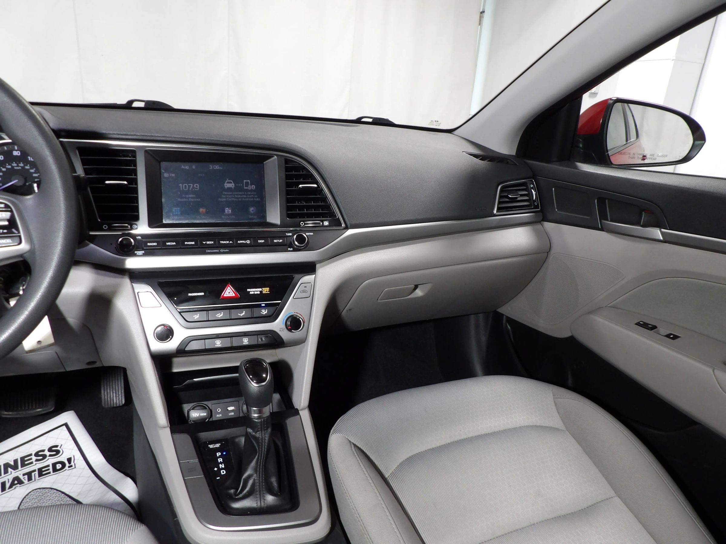Used 2017 Hyundai Elantra SE FWD image 10