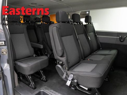Used 2022 Ford Transit 350 XLT RWD image 22