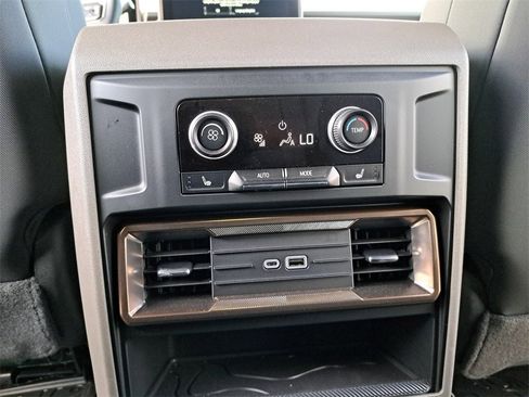 New 2025 GMC Hummer EV 2X w/ Extreme Off-Road Package image 16