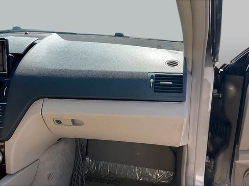 Used 2009 Mercedes-Benz C 300 4MATIC Sedan image 18