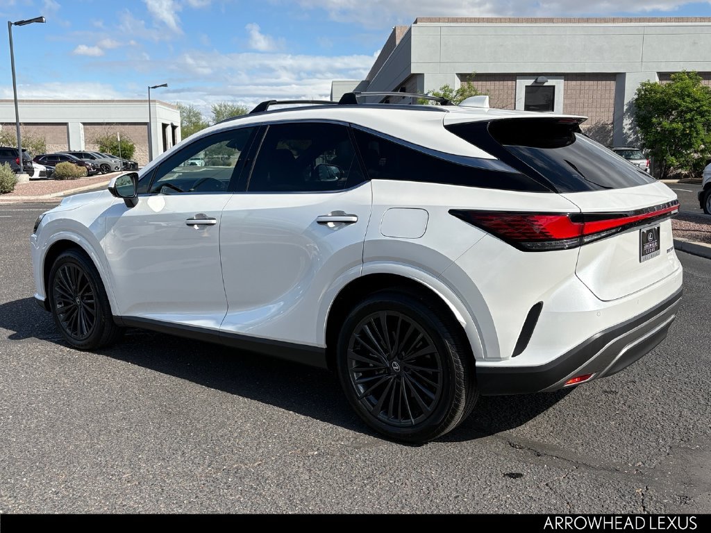 Used 2025 Lexus RX 350 Premium w/ Accessory Package FWD image 4