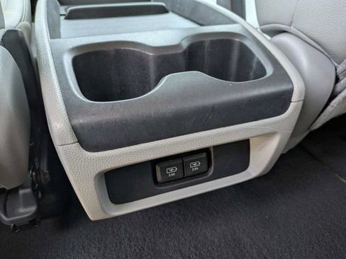 Used 2019 Honda Odyssey EX-L image 16