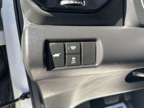 Used 2025 Honda Pilot Black Edition image 17