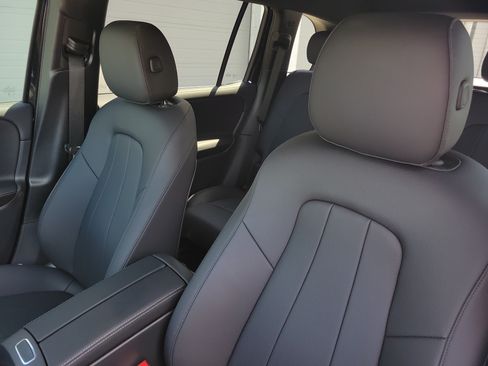 Certified 2026 Mercedes-Benz GLB 250 image 21