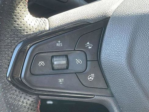 Used 2023 Chevrolet TrailBlazer RS w/ Convenience Package image 21