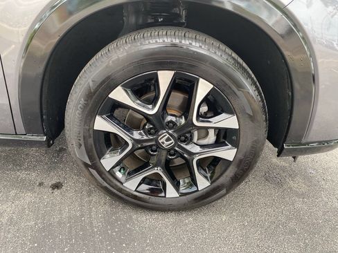 Certified 2026 Honda HR-V EX-L image 11