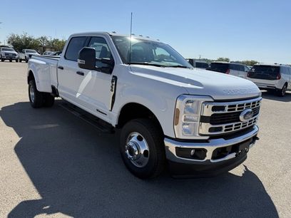 New 2026 Ford F350 XLT w/ FX4 Off-Road Package