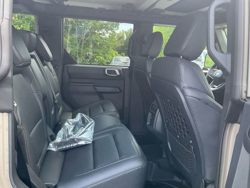 New 2026 Ford Bronco Big Bend w/ Black Diamond Package AWD/4WD image 13