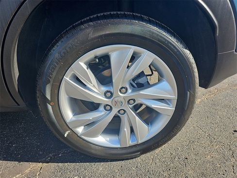 Certified 2024 Buick Encore GX Preferred w/ Comfort Package image 32