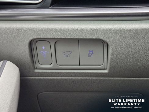 Certified 2025 Kia Sorento EX FWD image 21