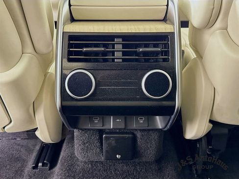 Used 2023 Land Rover Range Rover Long Wheelbase Autobiography AWD/4WD image 32