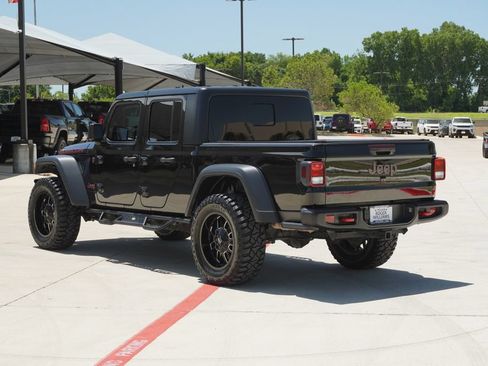 Used 2023 Jeep Gladiator Rubicon AWD/4WD image 3