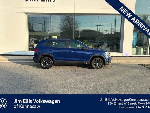 Used 2023 Volkswagen Taos S w/ Driver Assistance Package image 1
