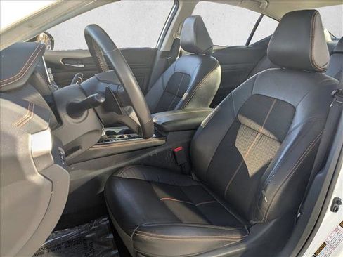 Used 2022 Nissan Altima 2.5 SR image 14