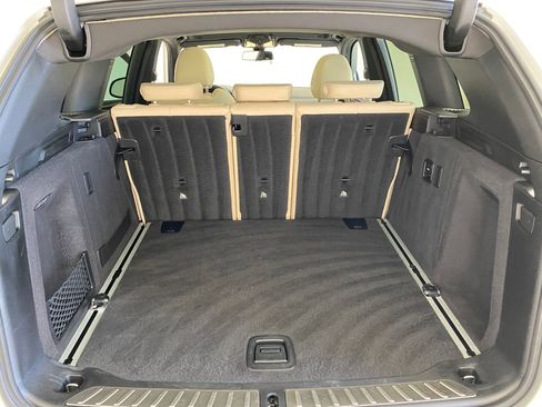 Used 2018 BMW X3 xDrive30i w/ Premium Package image 32