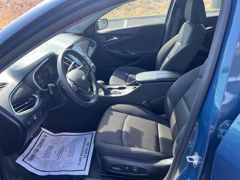 Used 2024 Chevrolet Malibu LT FWD image 11