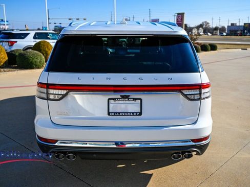 Used 2023 Lincoln Aviator Reserve w/ Equipment Group 201A image 6