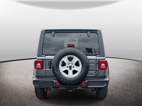 Used 2021 Jeep Wrangler Sport AWD/4WD image 4