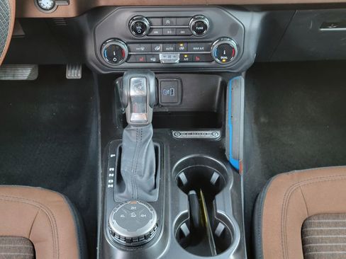 Certified 2022 Ford Bronco Outer Banks image 22