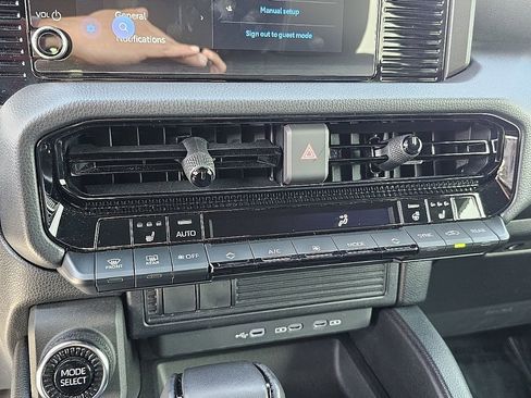 Used 2025 Toyota Land Cruiser image 28