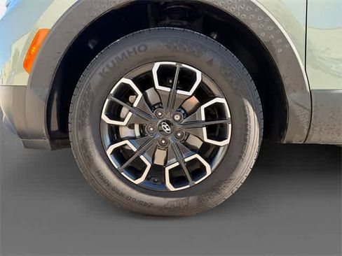 Certified 2024 Hyundai Santa Cruz SEL image 14