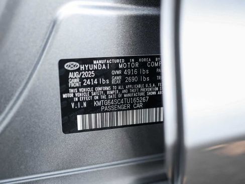 New 2026 Genesis G70 2.5T image 15