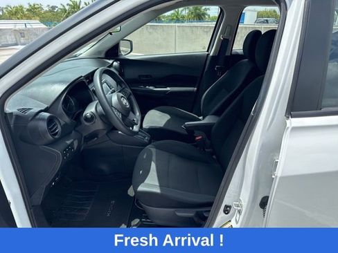 Used 2024 Nissan Kicks S FWD image 2
