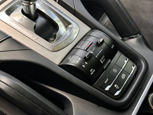 Used 2017 Porsche Cayenne GTS image 52