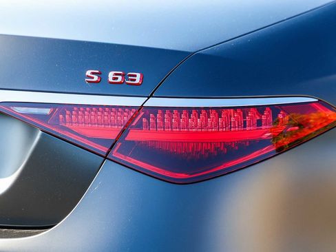 New 2026 Mercedes-Benz S 63 AMG S image 8