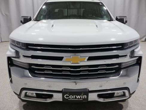 Used 2021 Chevrolet Silverado 1500 LTZ w/ Z71 Off-Road Package AWD/4WD image 7