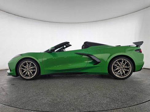 New 2026 Chevrolet Corvette 2LT image 18