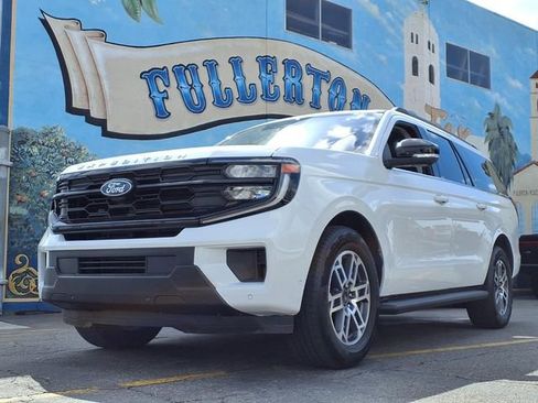 Certified 2025 Ford Expedition Max Active image 1