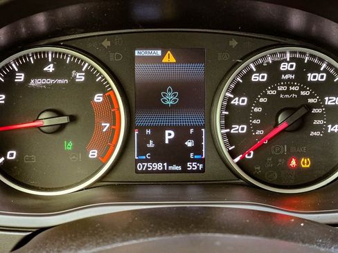 Used 2022 Mitsubishi Eclipse Cross LE image 26