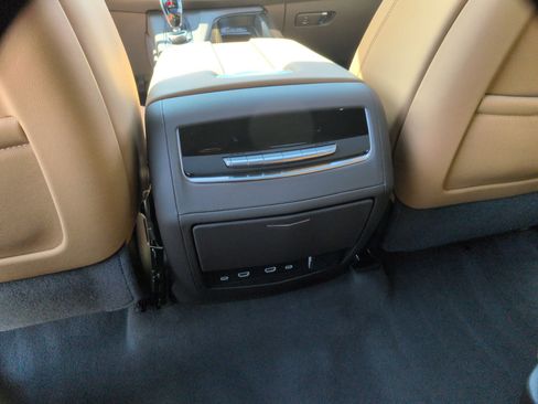 Certified 2024 Cadillac Escalade Premium Luxury w/ Performance Package image 21