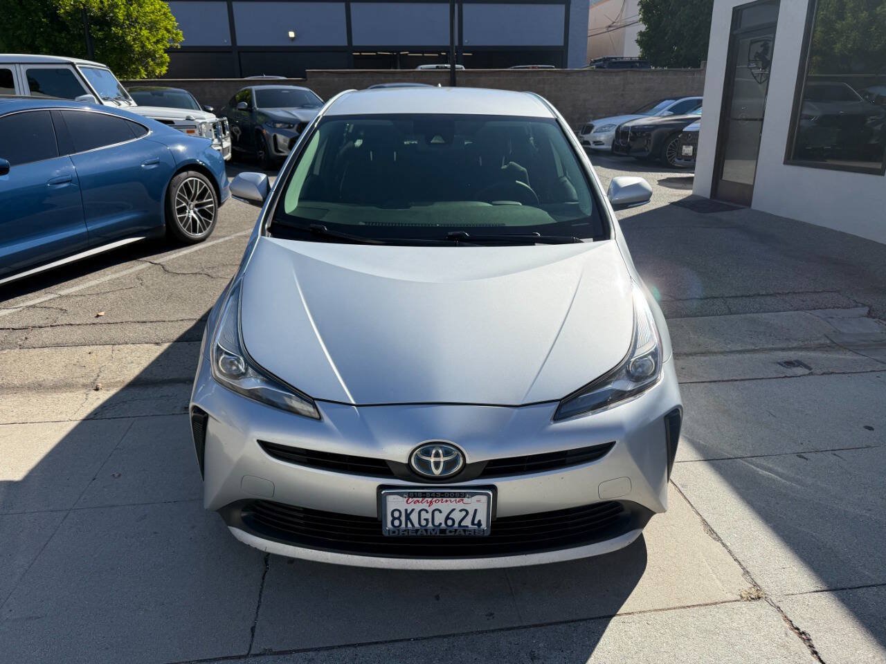 Used 2019 Toyota Prius L Eco FWD image 5